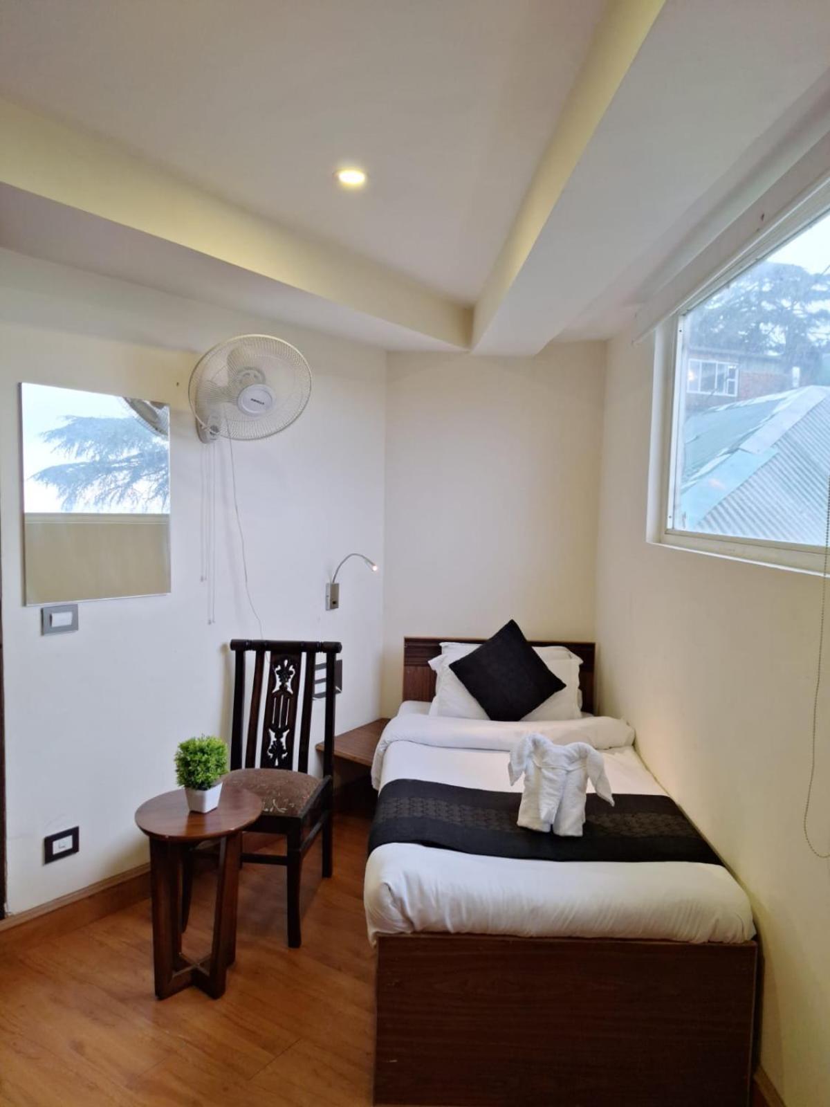 M Hotel And Restaurant McLeod Ganj Exterior foto